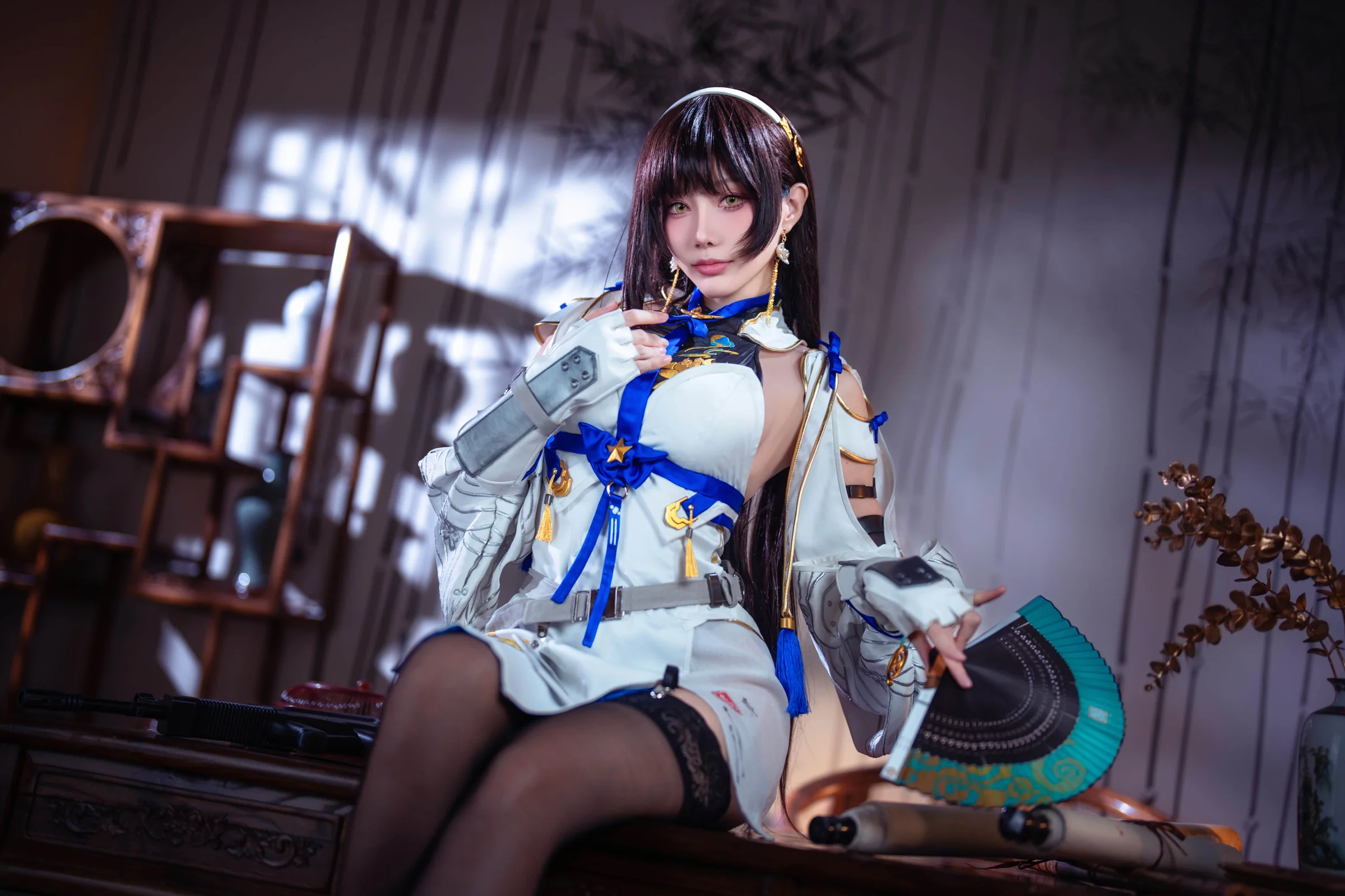 《少女前线2：追放》异乡乐徽COS写真