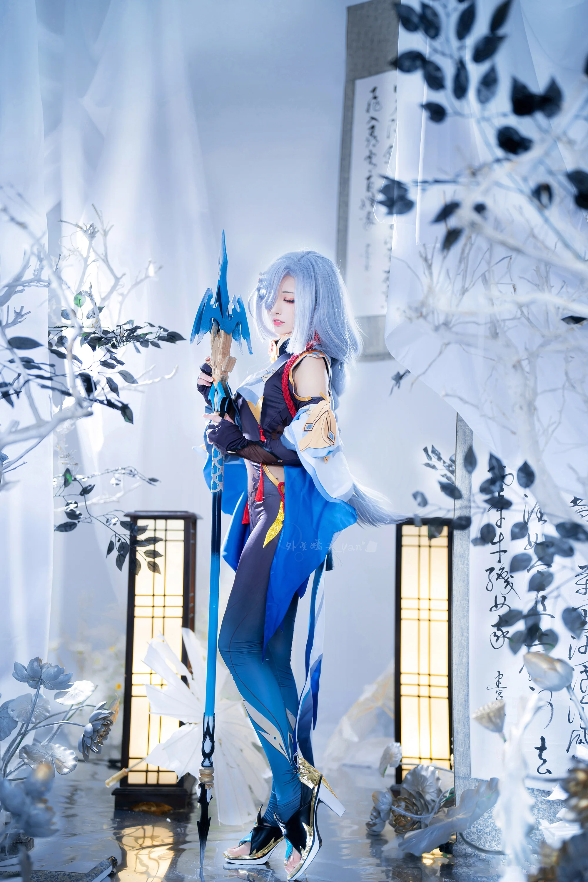 《原神》申鹤 COS写真