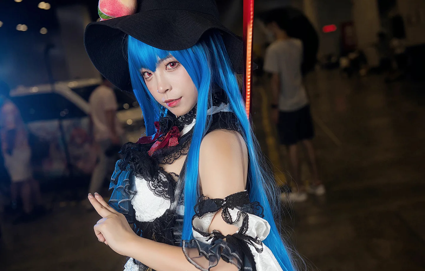 《东方Project》比那名居天子COS写真