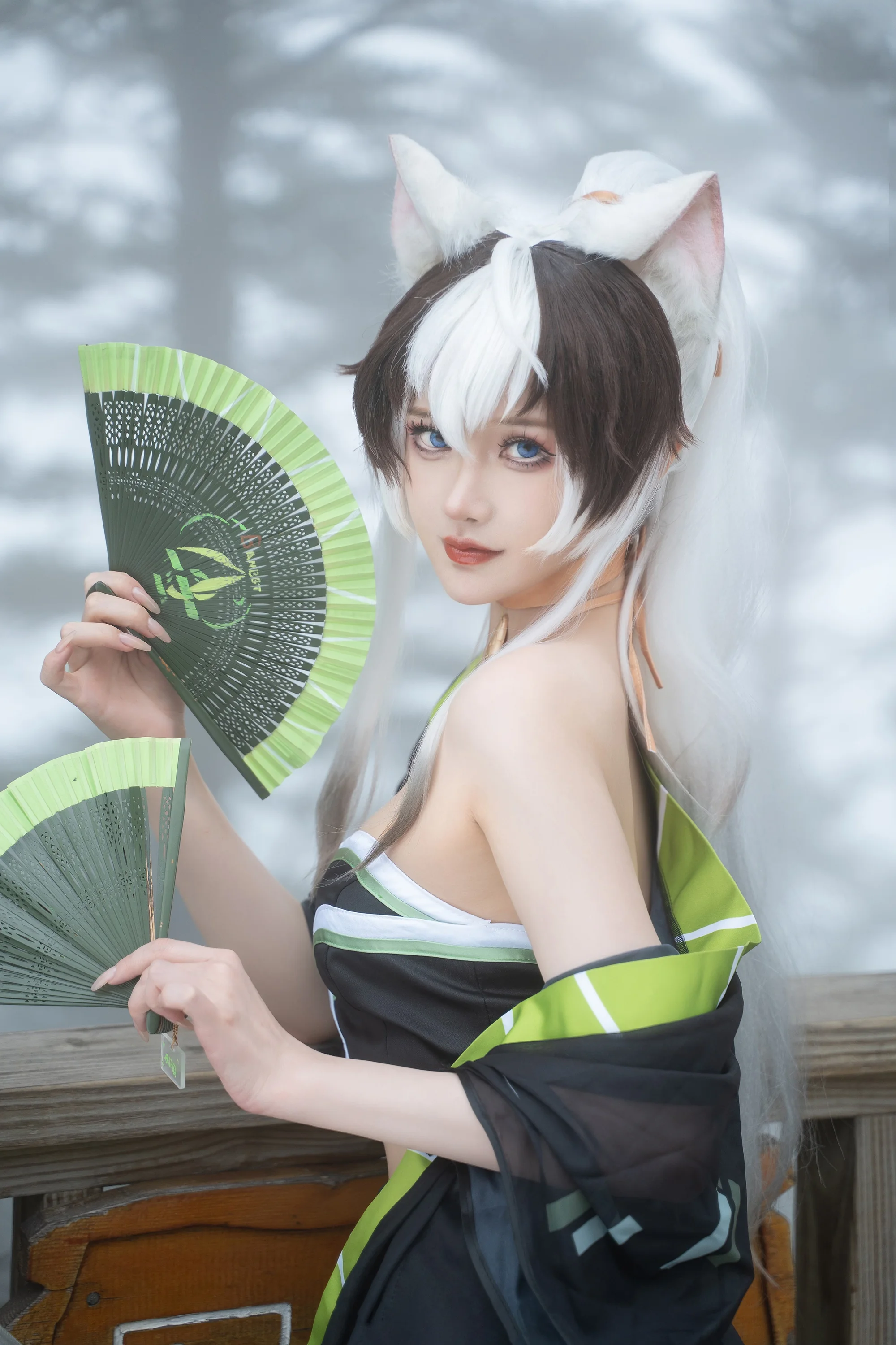 《猫之城》特莉丝COS写真