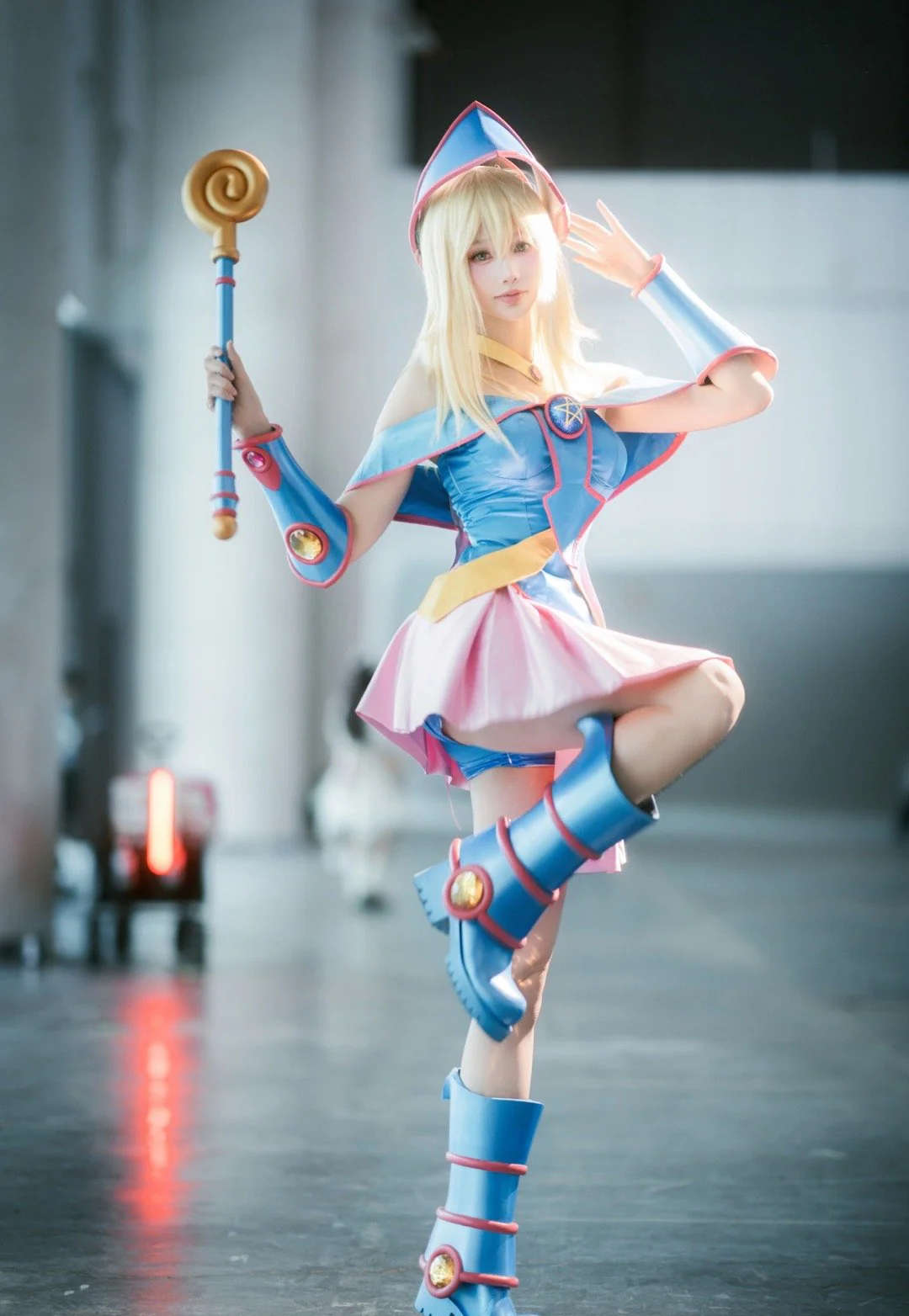 《游戏王》黑魔导女孩COS写真