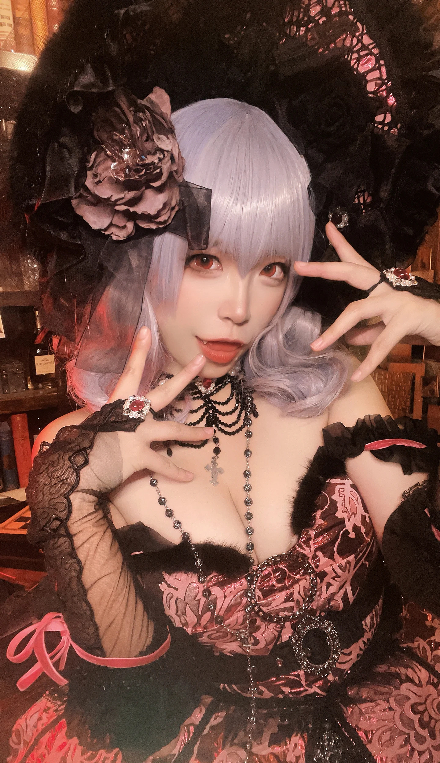 《东方Project》蕾米莉亚·斯卡蕾特COS写真