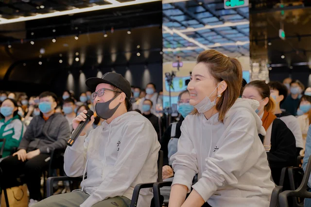 《刺客伍六七》新书发布会在广州举行 签售现场火爆｜高清图片集