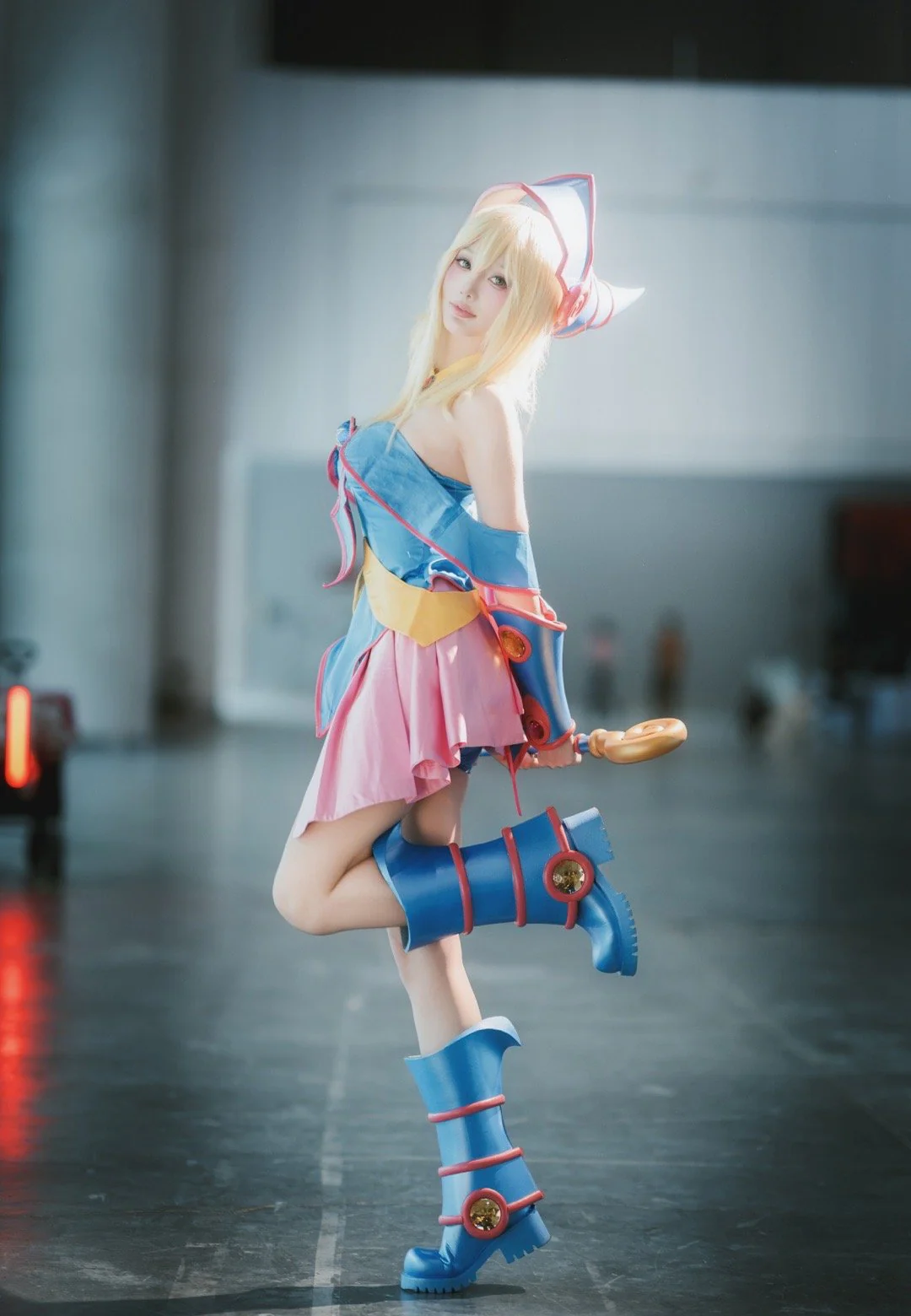 《游戏王》黑魔导女孩COS写真