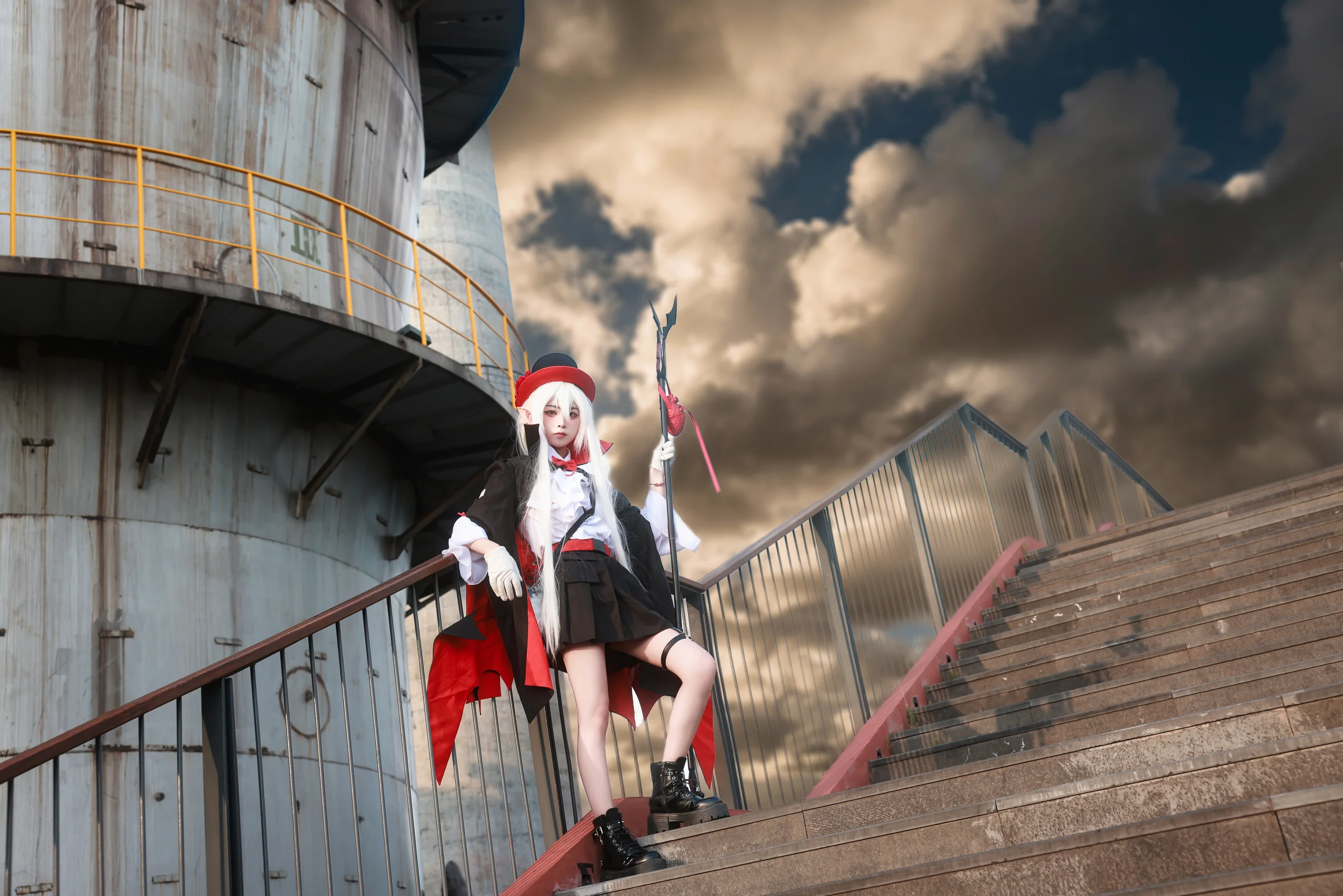 《明日方舟》华法琳盛宴COS写真