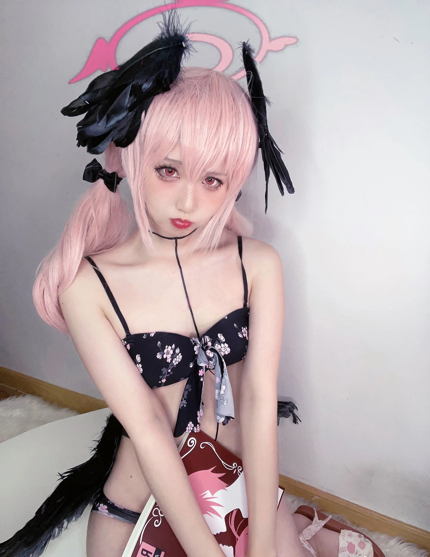 《碧蓝档案 》下江小春泳装COS写真