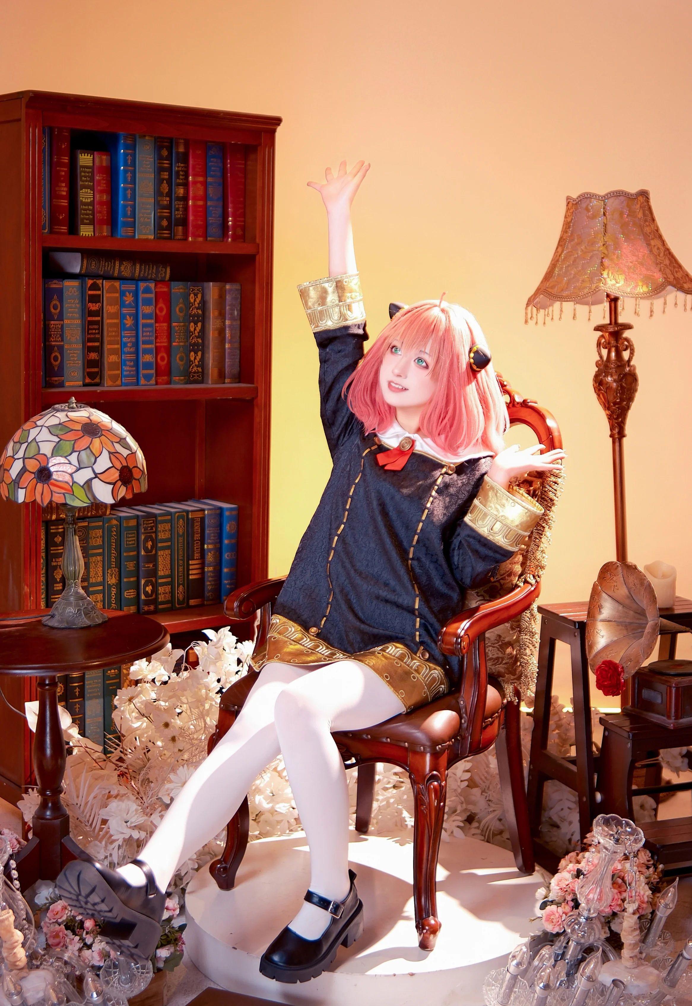 《间谍×过家家》阿尼亚·福杰COS写真