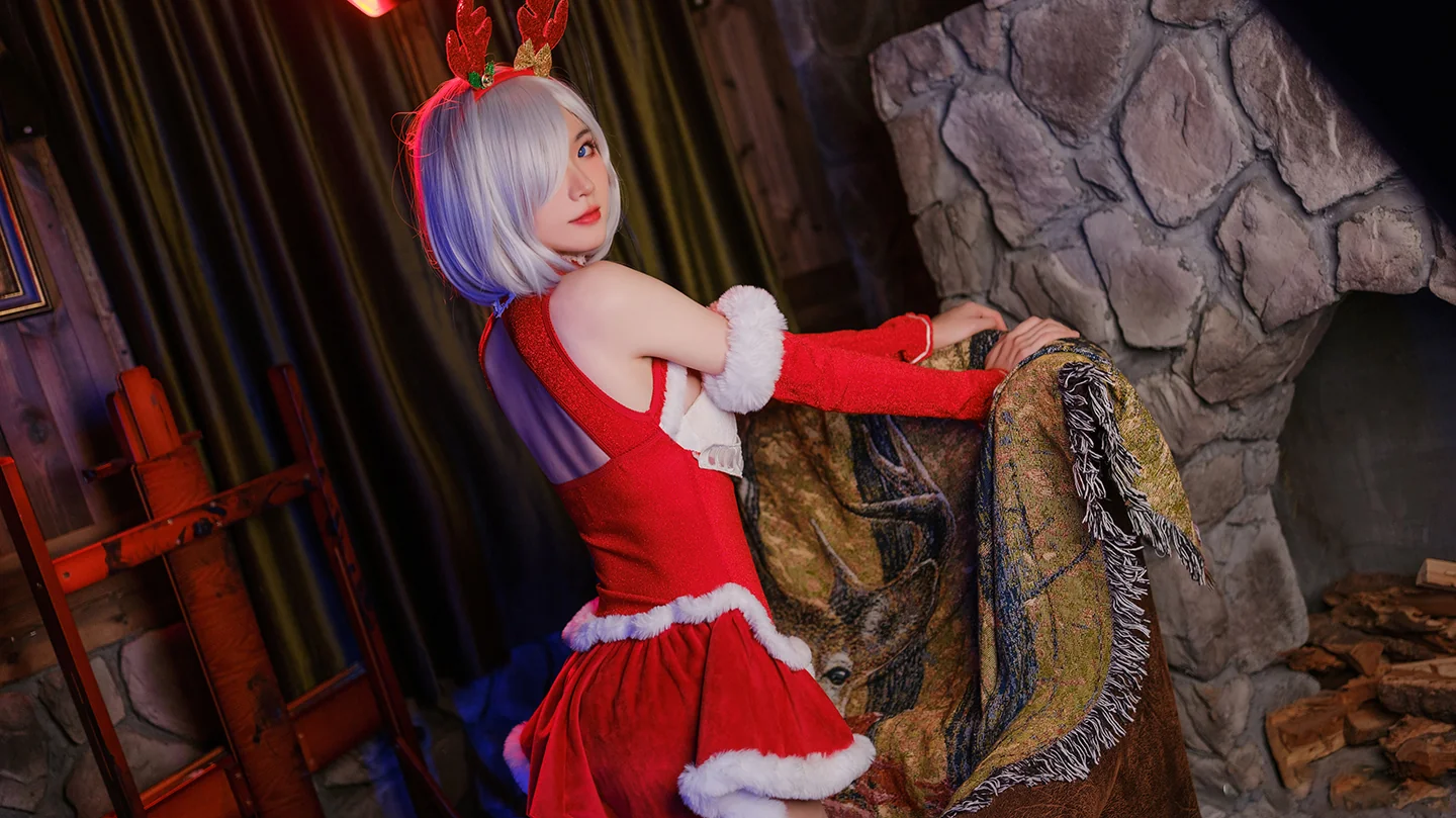 《尼尔：机械纪元》尤尔哈2B COS写真