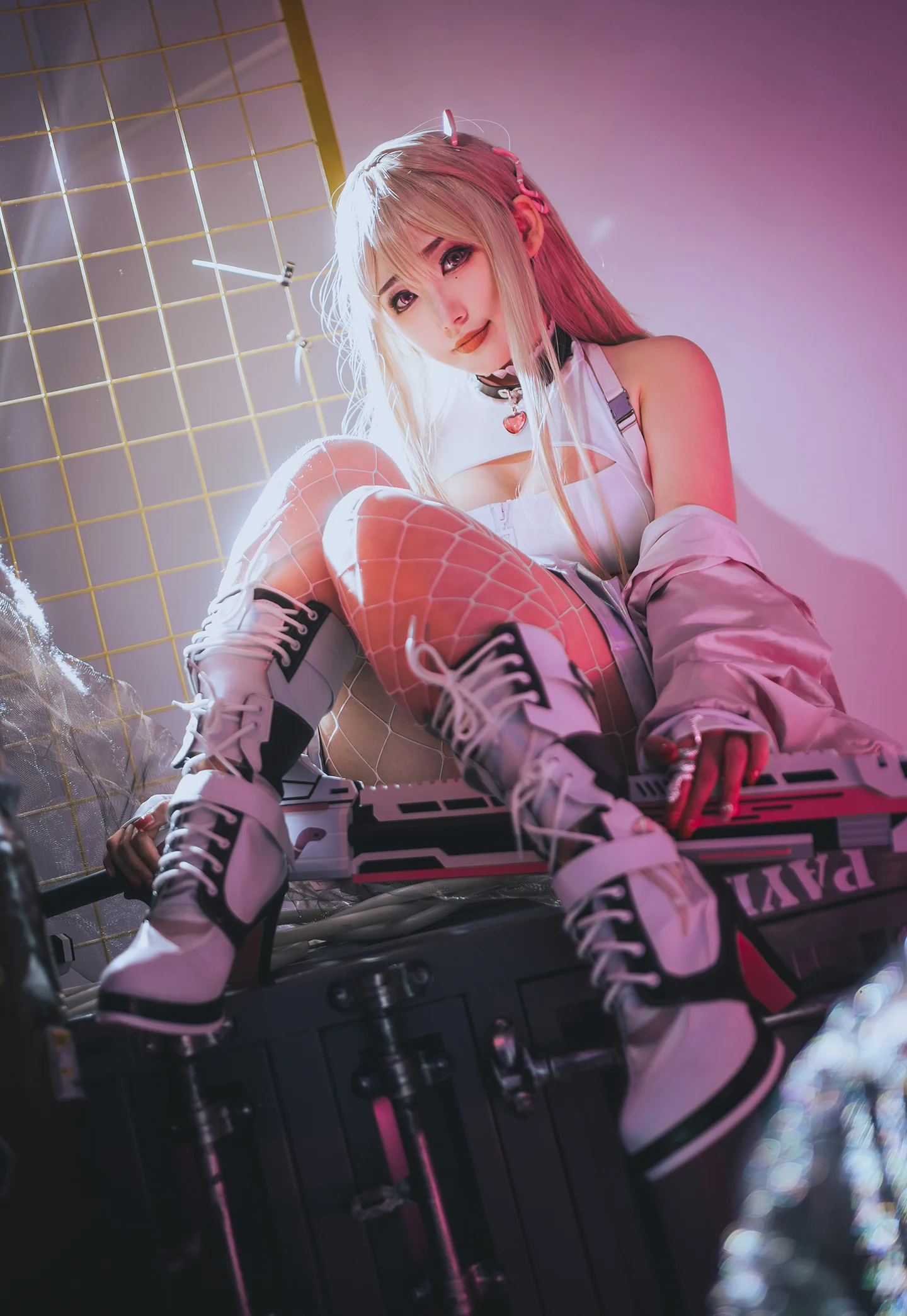 《胜利女神:妮姬》毒蛇COS写真