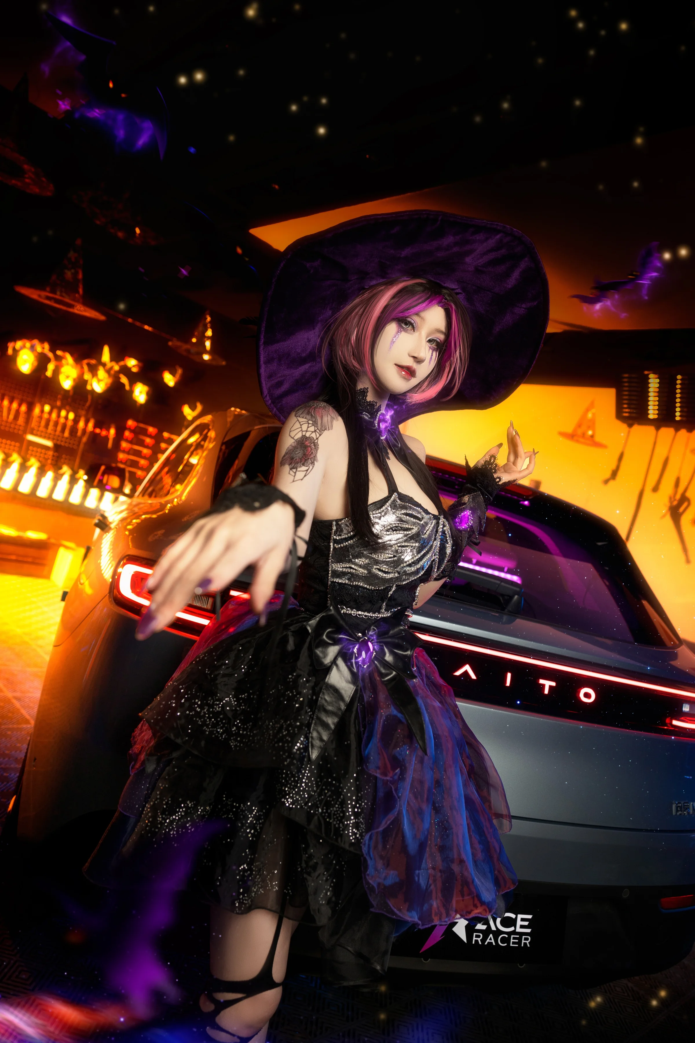 《王牌竞速》蝠翼万圣 魔女COS写真
