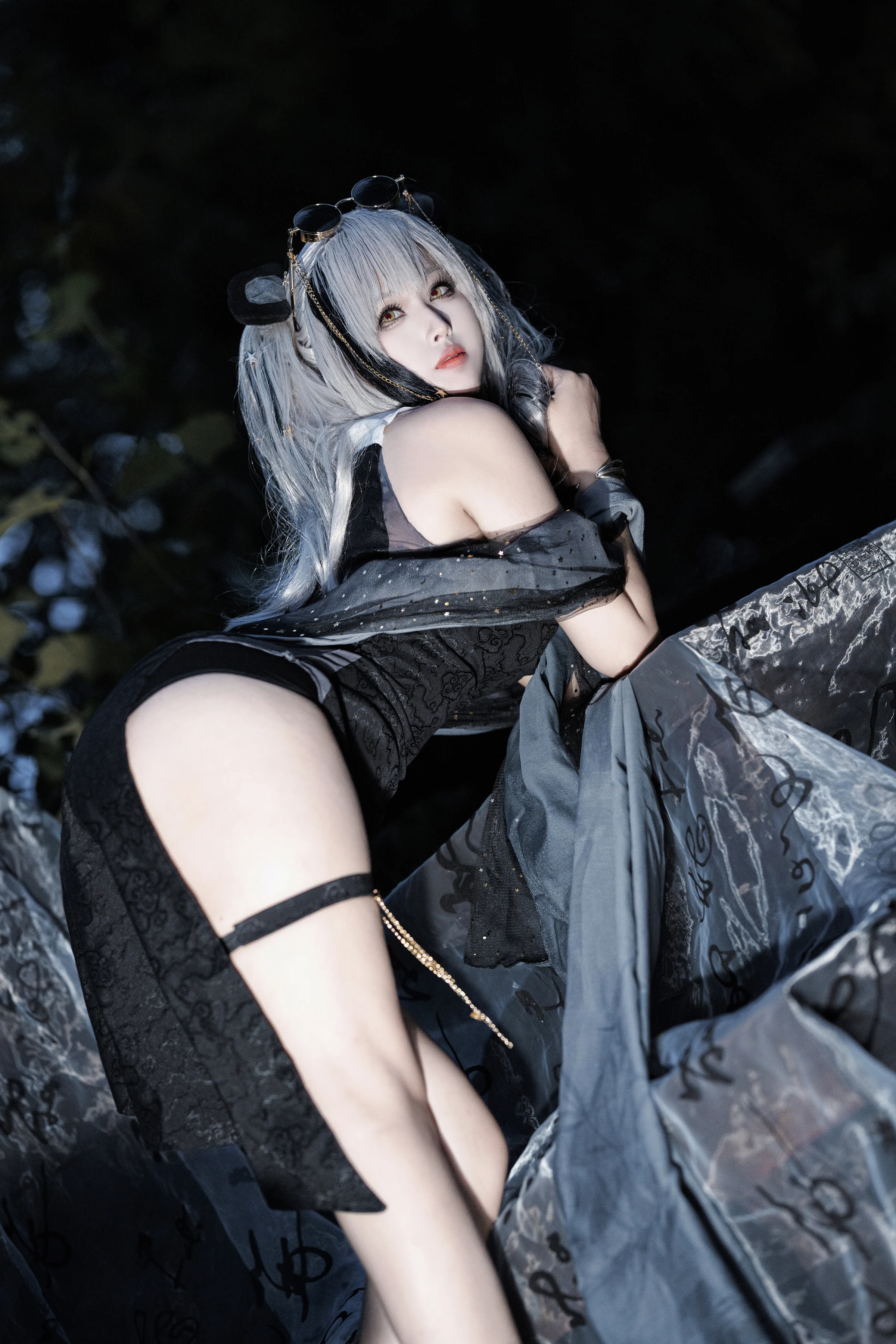 明日方舟 食铁兽 音律联觉 COS写真
