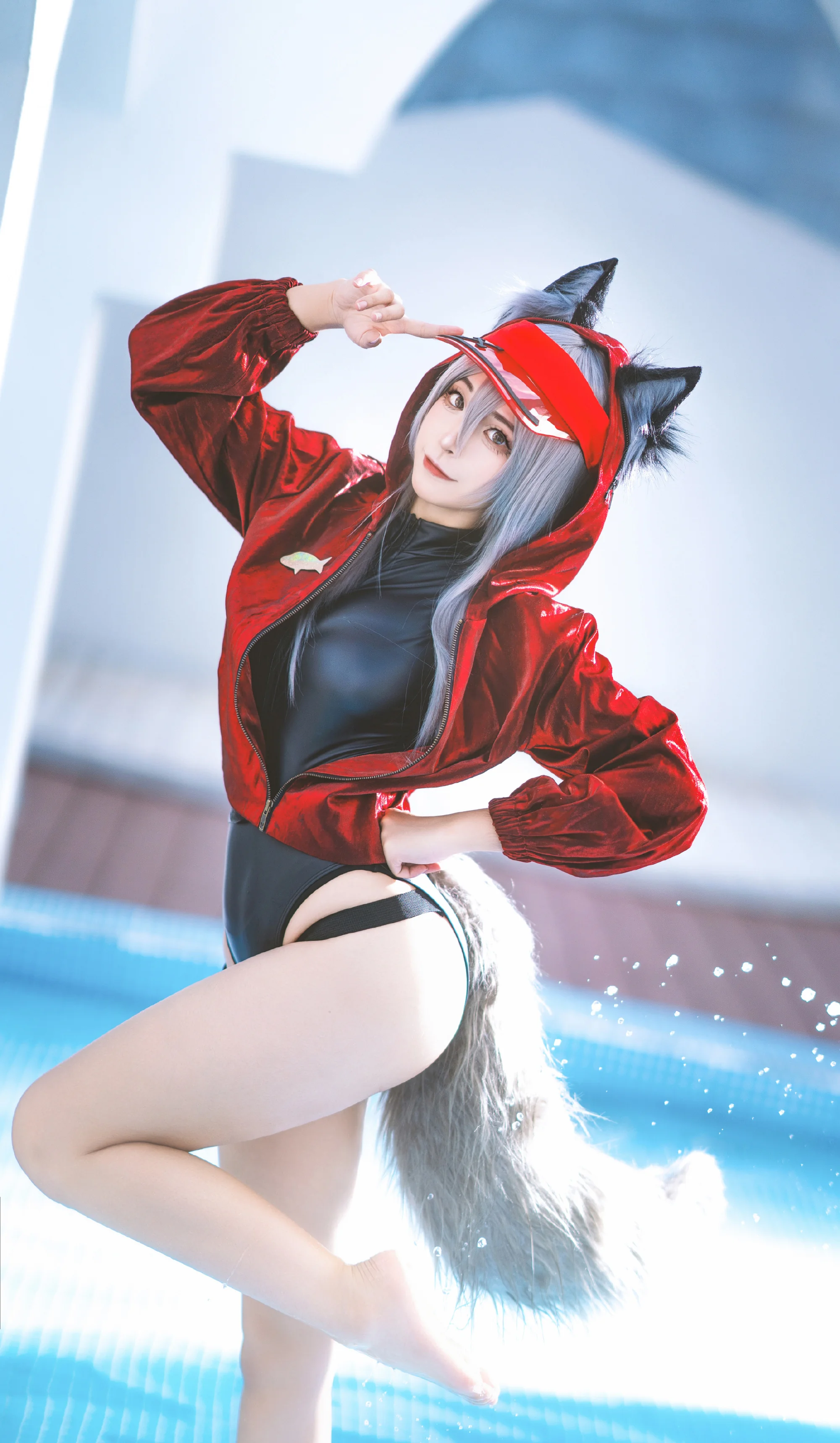 《明日方舟》红COS写真