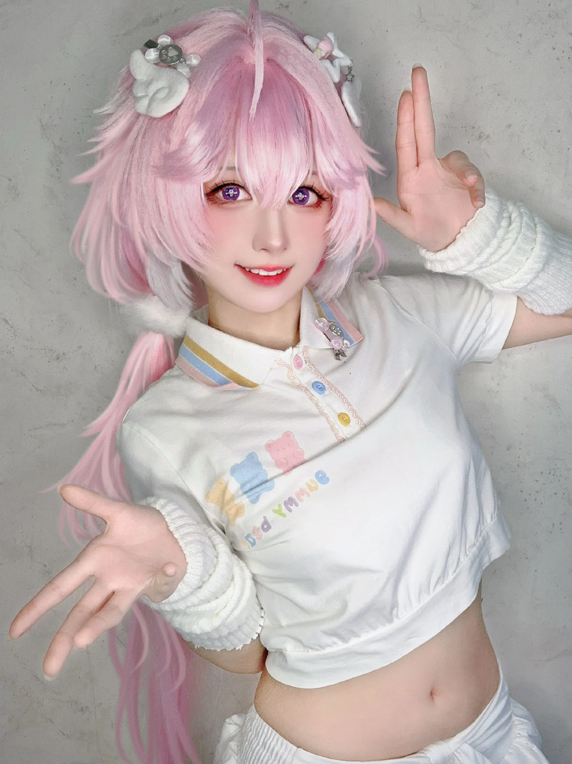 《鸣潮》安可COS写真
