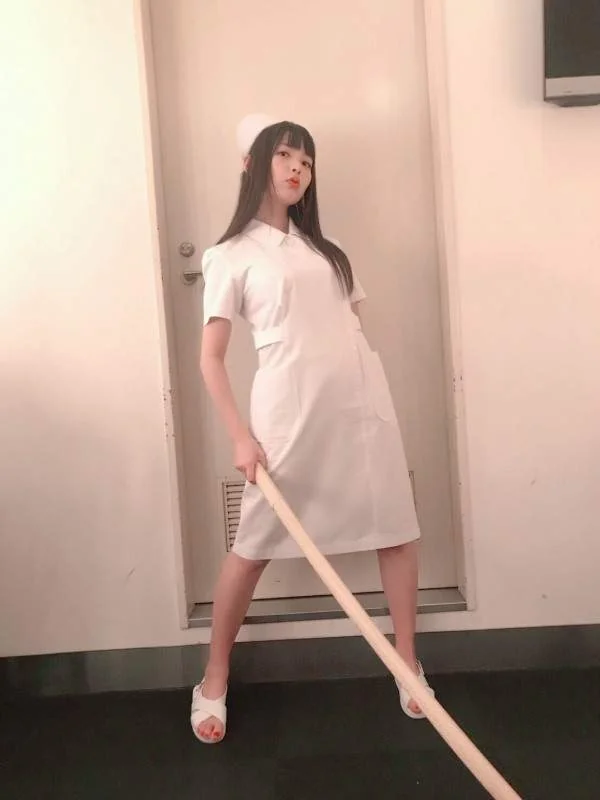 声优上坂菫现场制服诱惑，性感可爱又霸气！｜高清图片集