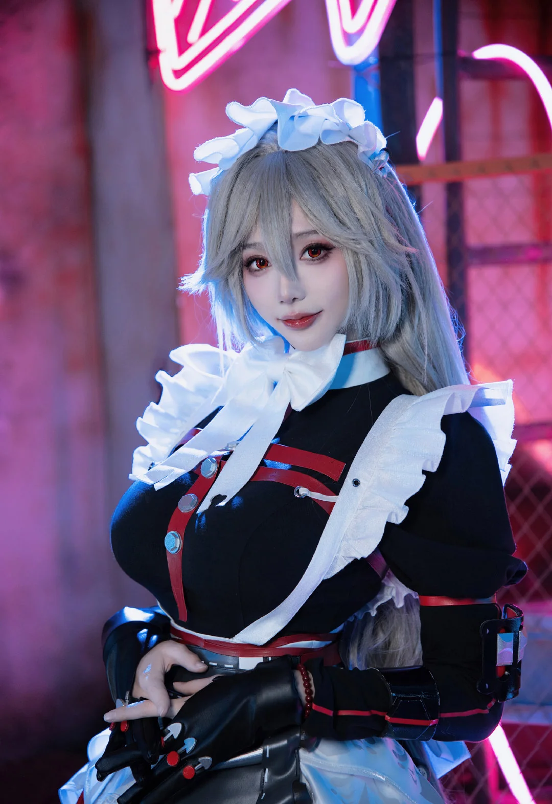 《绝区零》亚历山德丽娜COS写真