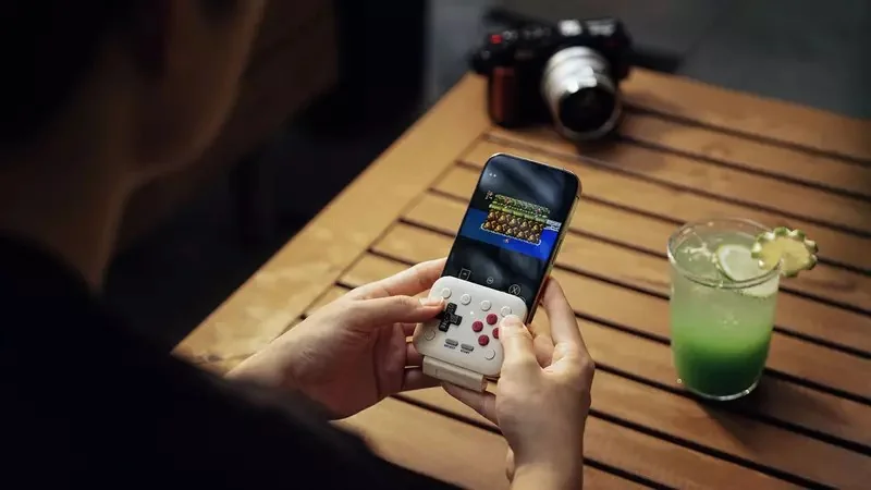 《8BitDo FlipPad G Classic Edition》隨插即用可以瞬間將手機變成一台復古掌機把玩｜高清图片集