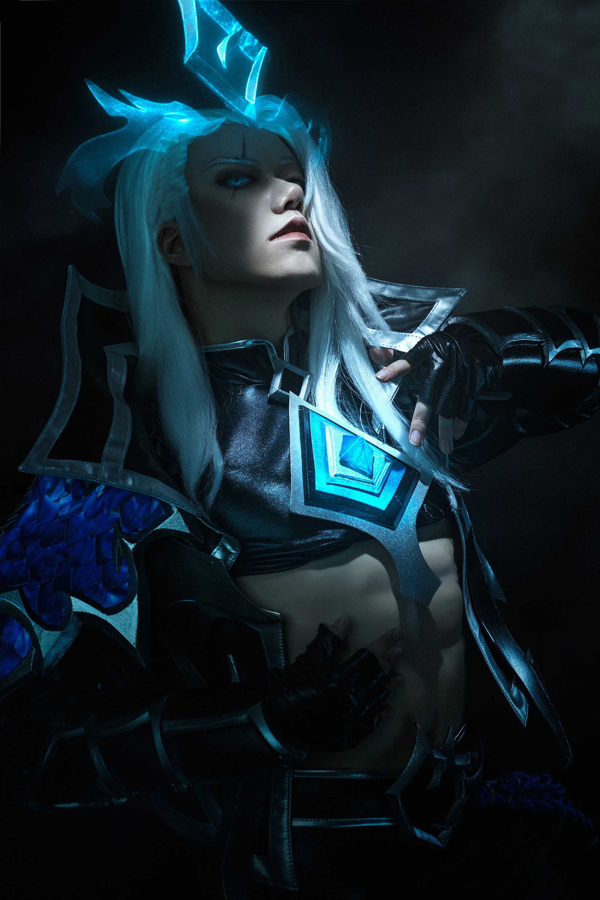 《英雄联盟》edg银龙骑士团COS写真