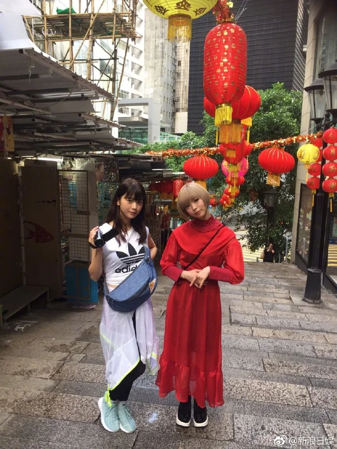 小池荣子和吉沢亮主演的《恋する香港》香港外景照曝光！｜高清图片集