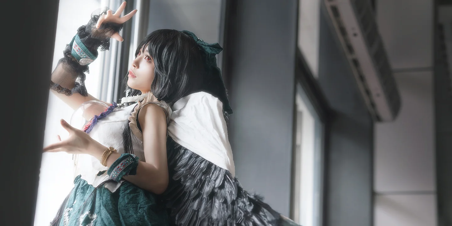 《东方Project》灵乌路空COS写真