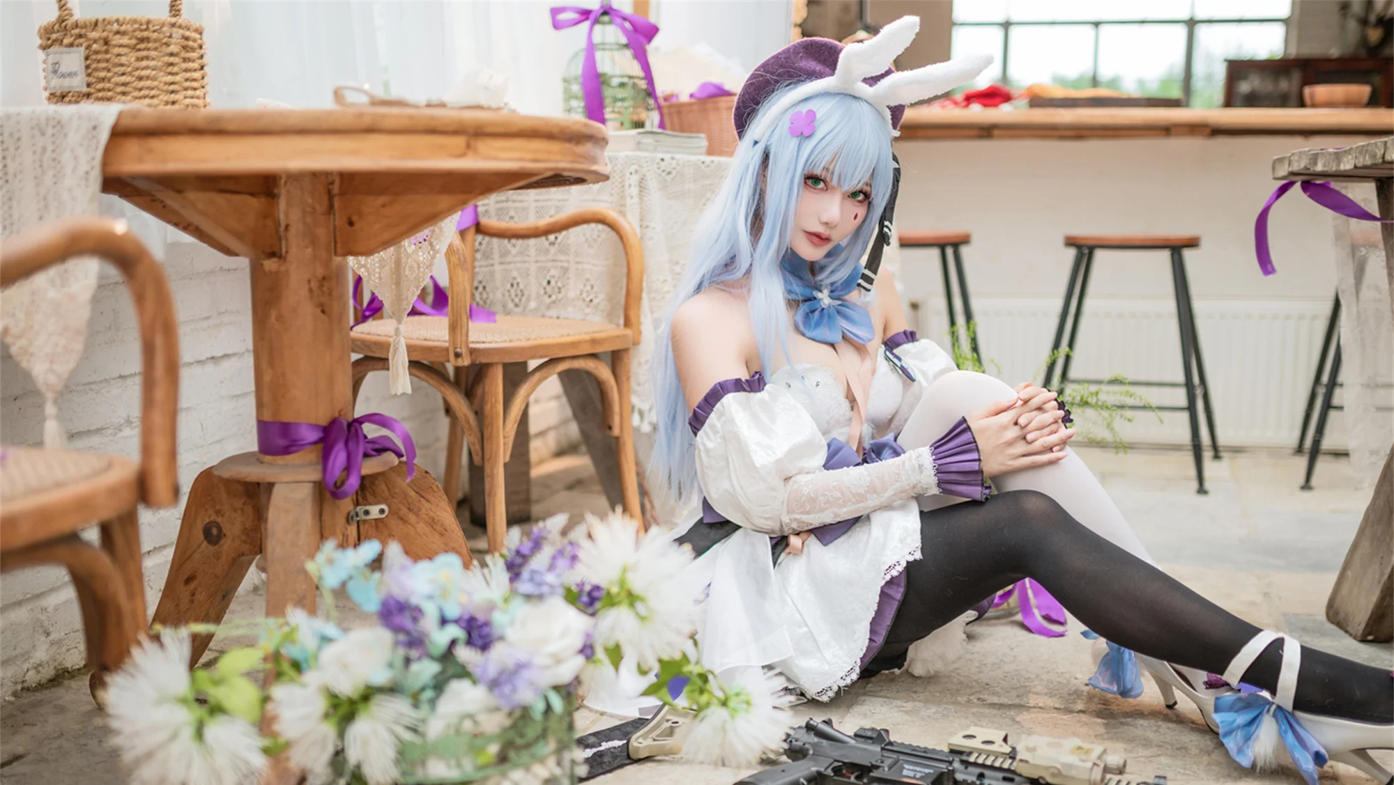 《少女前线》 千宵草味的锡纸糖COS写真