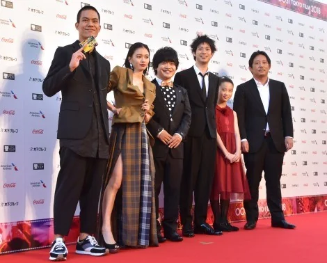 第31届东京国际电影节开幕 松冈茉优等人纷纷亮相红毯｜高清图片集