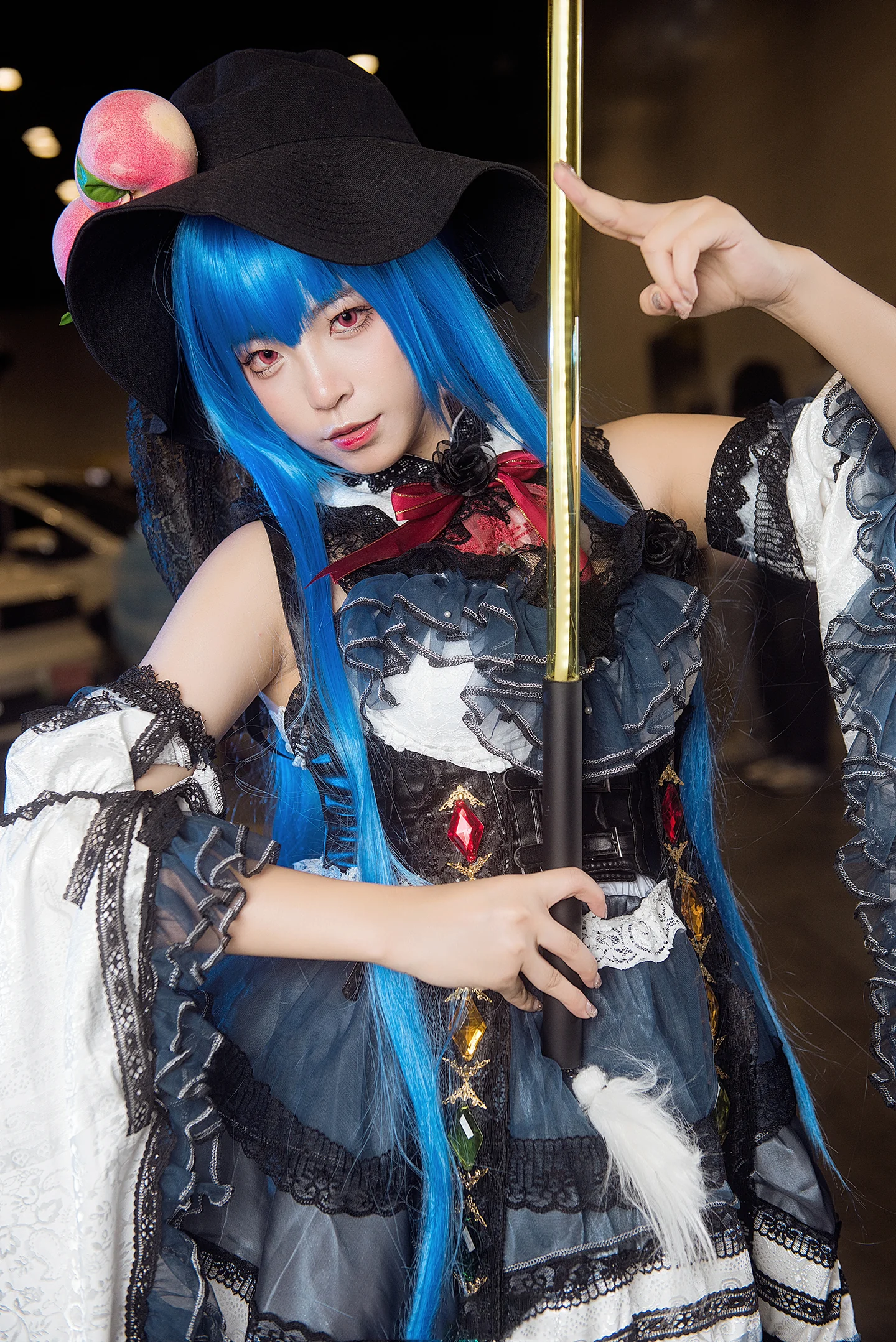 《东方Project》比那名居天子COS写真