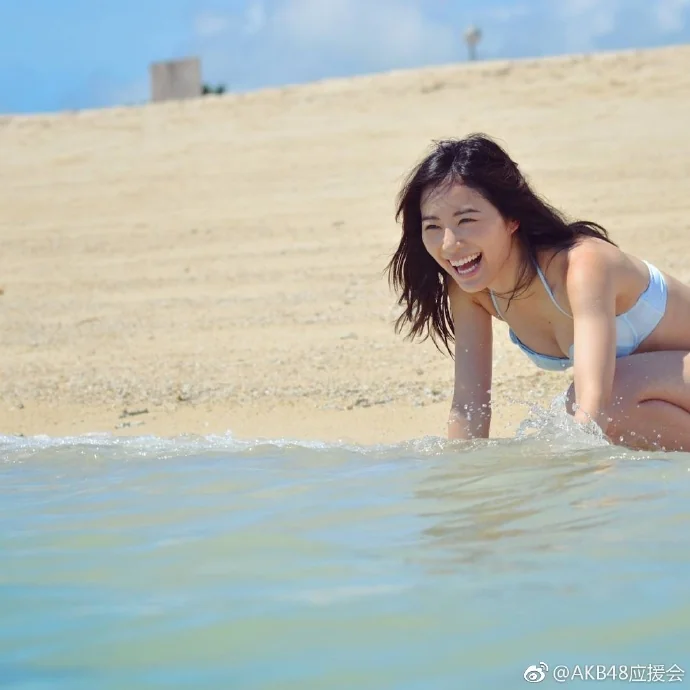 猫耳萌萌哒，那我也吸只珠理喵好了！｜高清图片集