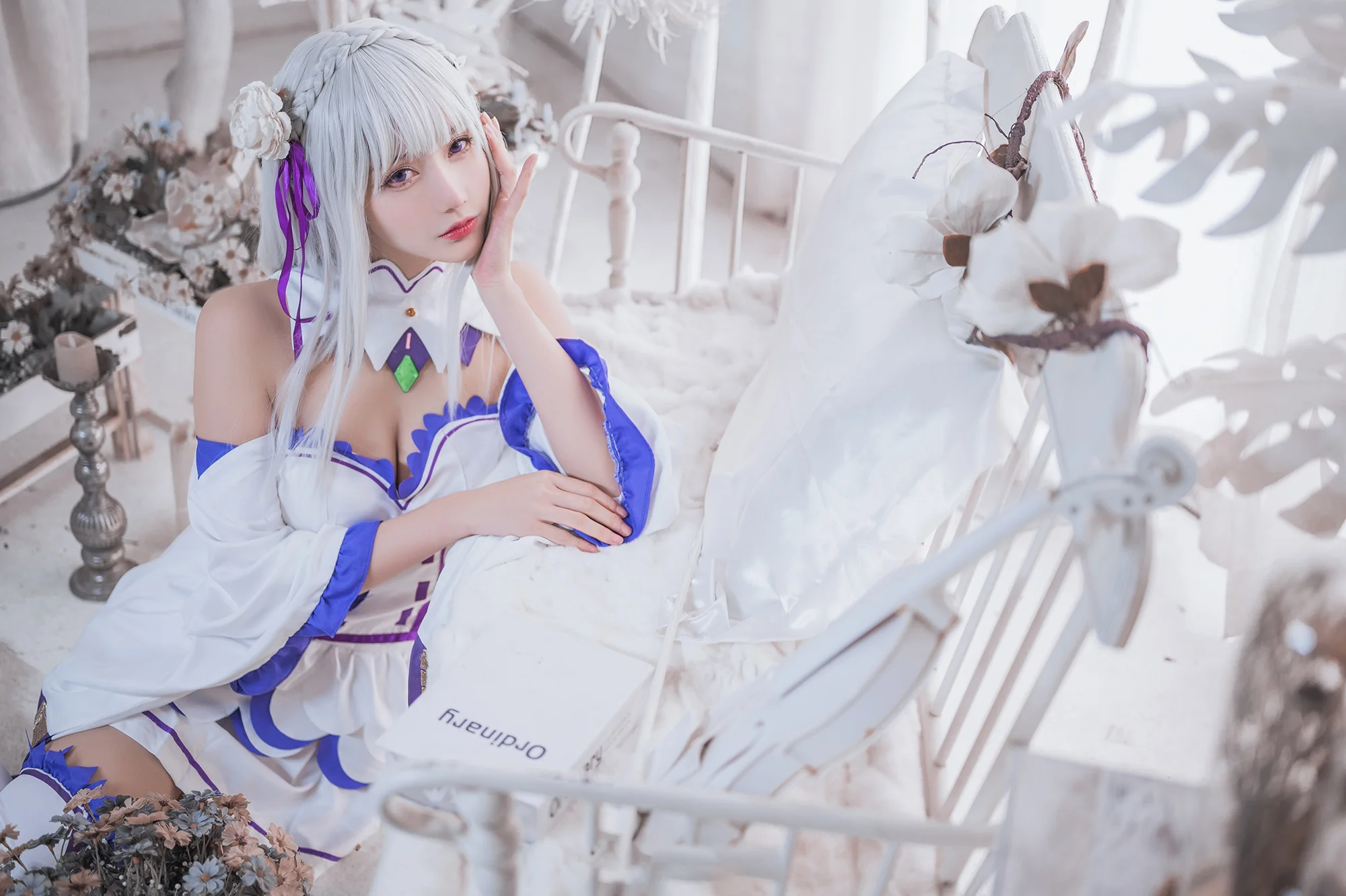 《Re：从零开始的异世界生活》爱蜜莉雅COS写真