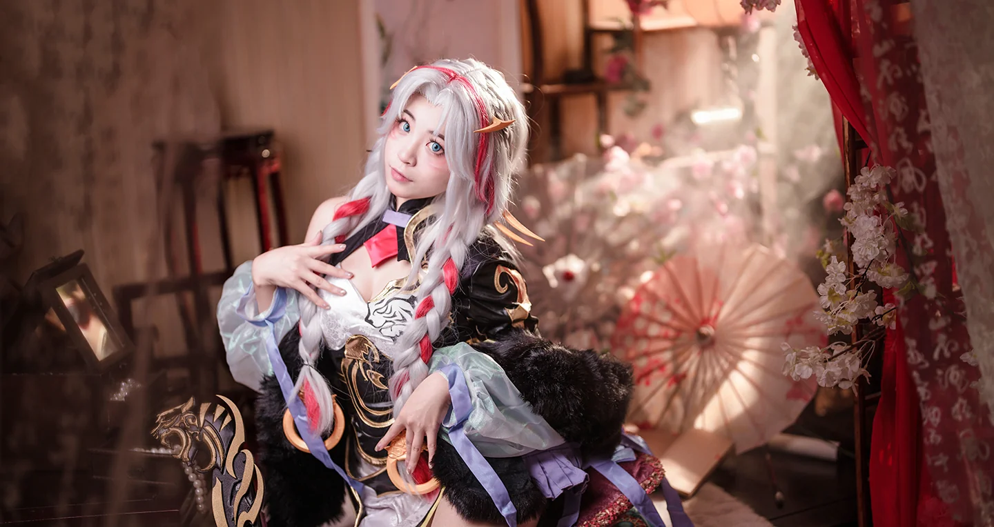 《王者荣耀》杨玉环COS写真