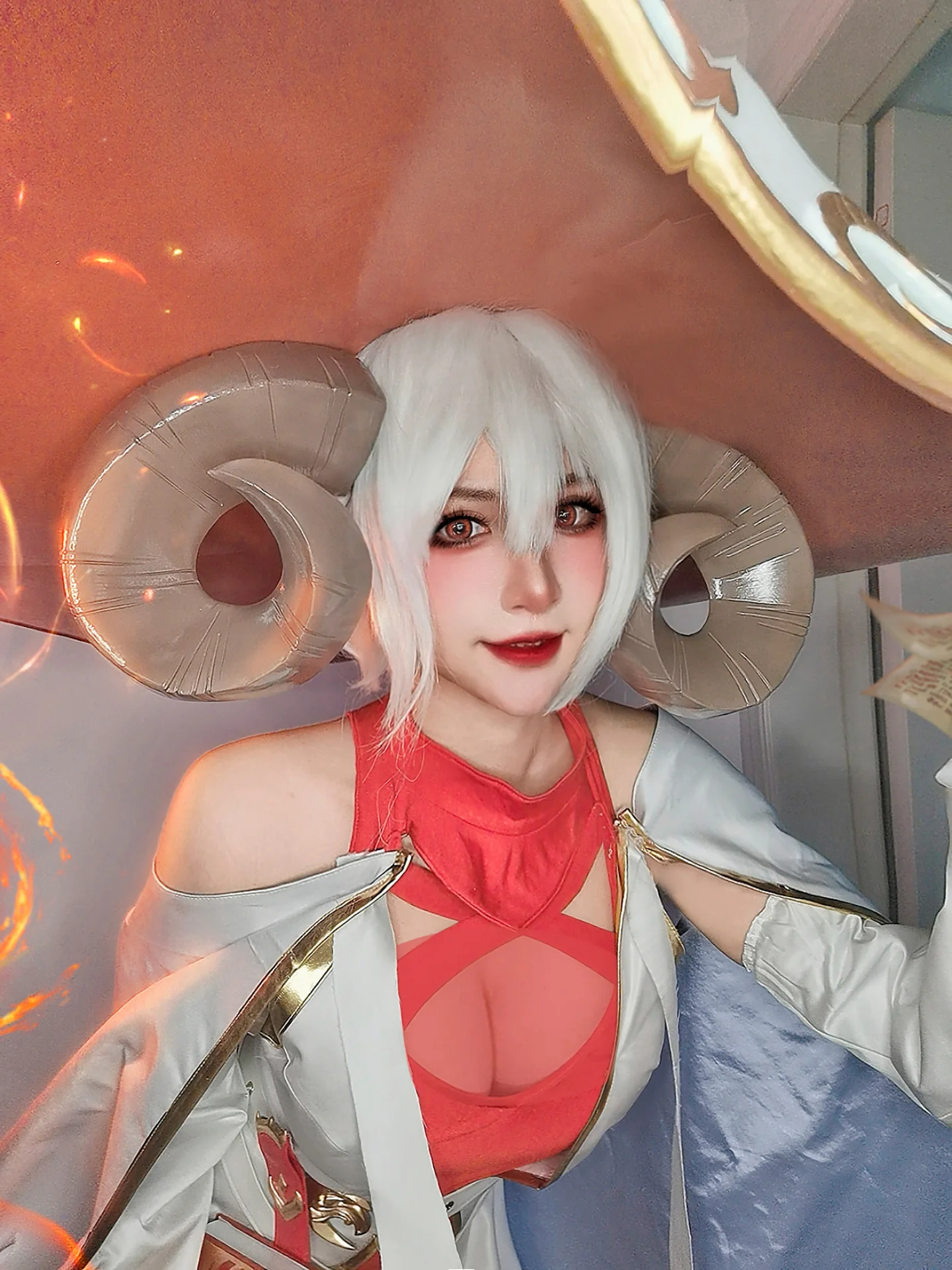 《元素方尖》妮妮COS写真