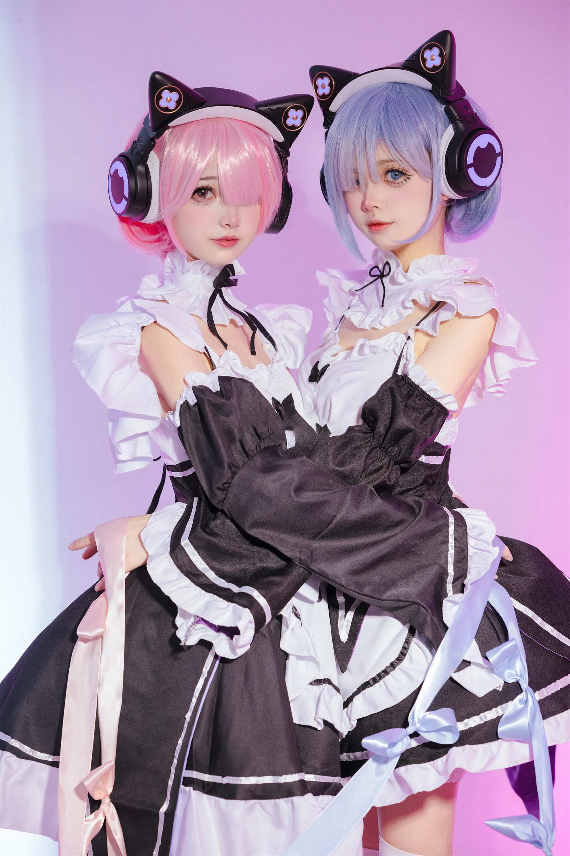 《Re：从零开始的异世界生活》妖舞蕾姆耳机COS写真