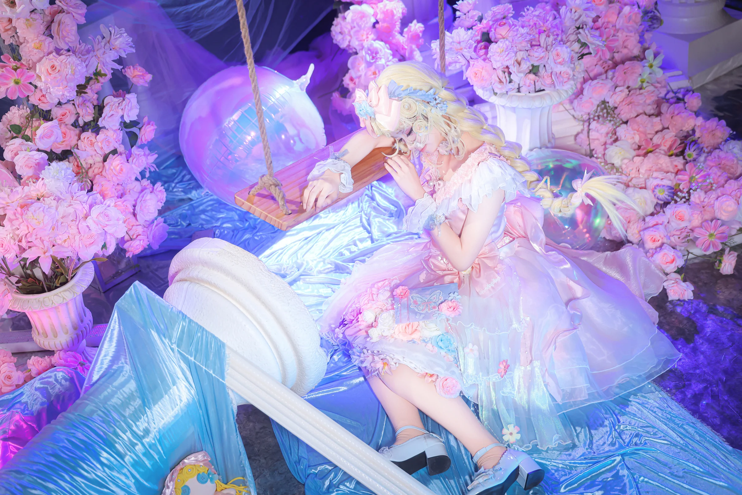 《第五人格》小女孩虚妄COS写真