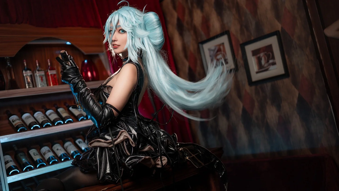 《少女前线》PA-15 香槟怪盗COS写真