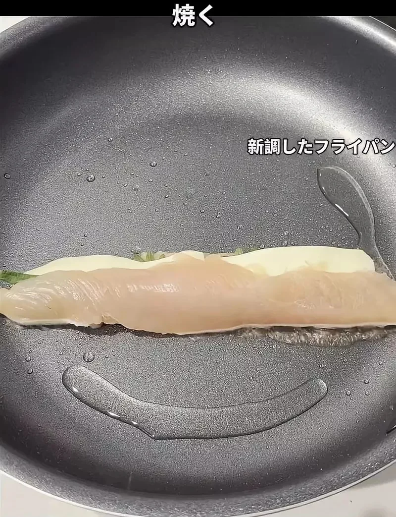 外科醫生處理雞柳條上的筋膜 以完全手術規格去除的影片吸引無數網友觀看｜高清图片集