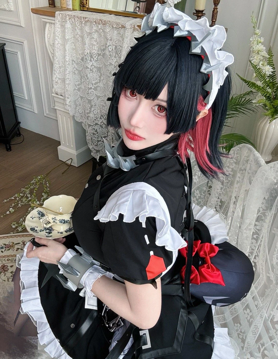 《绝区零》鲨鱼妹艾莲·乔COS写真