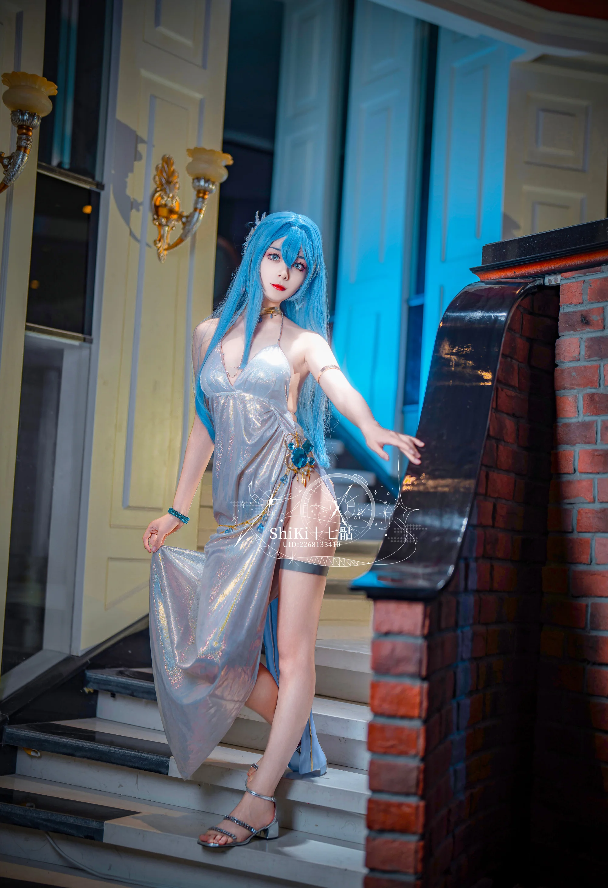《nikke:胜利女神》 海伦COS写真