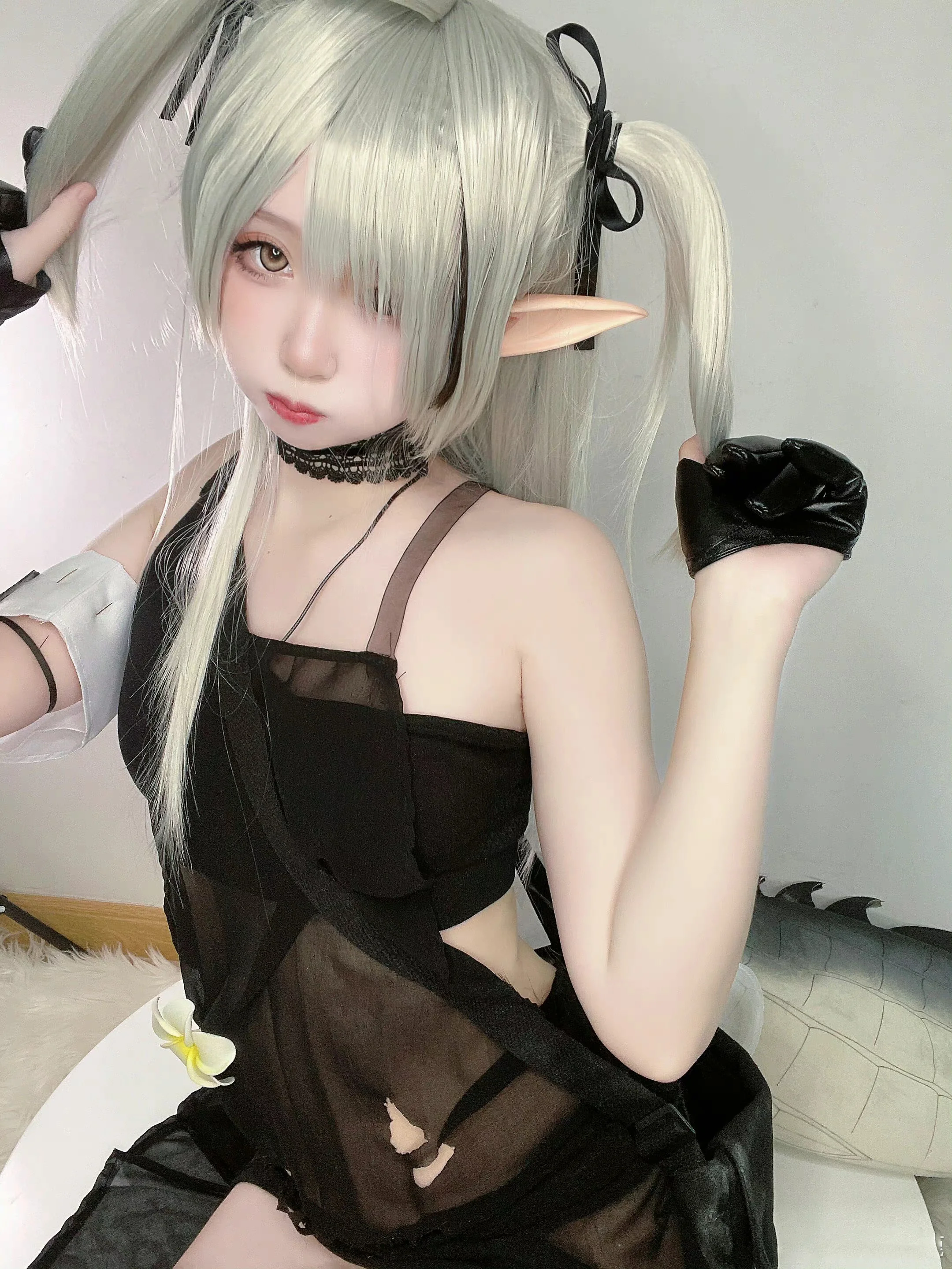 《明日方舟》特米米夏活泳装COS写真