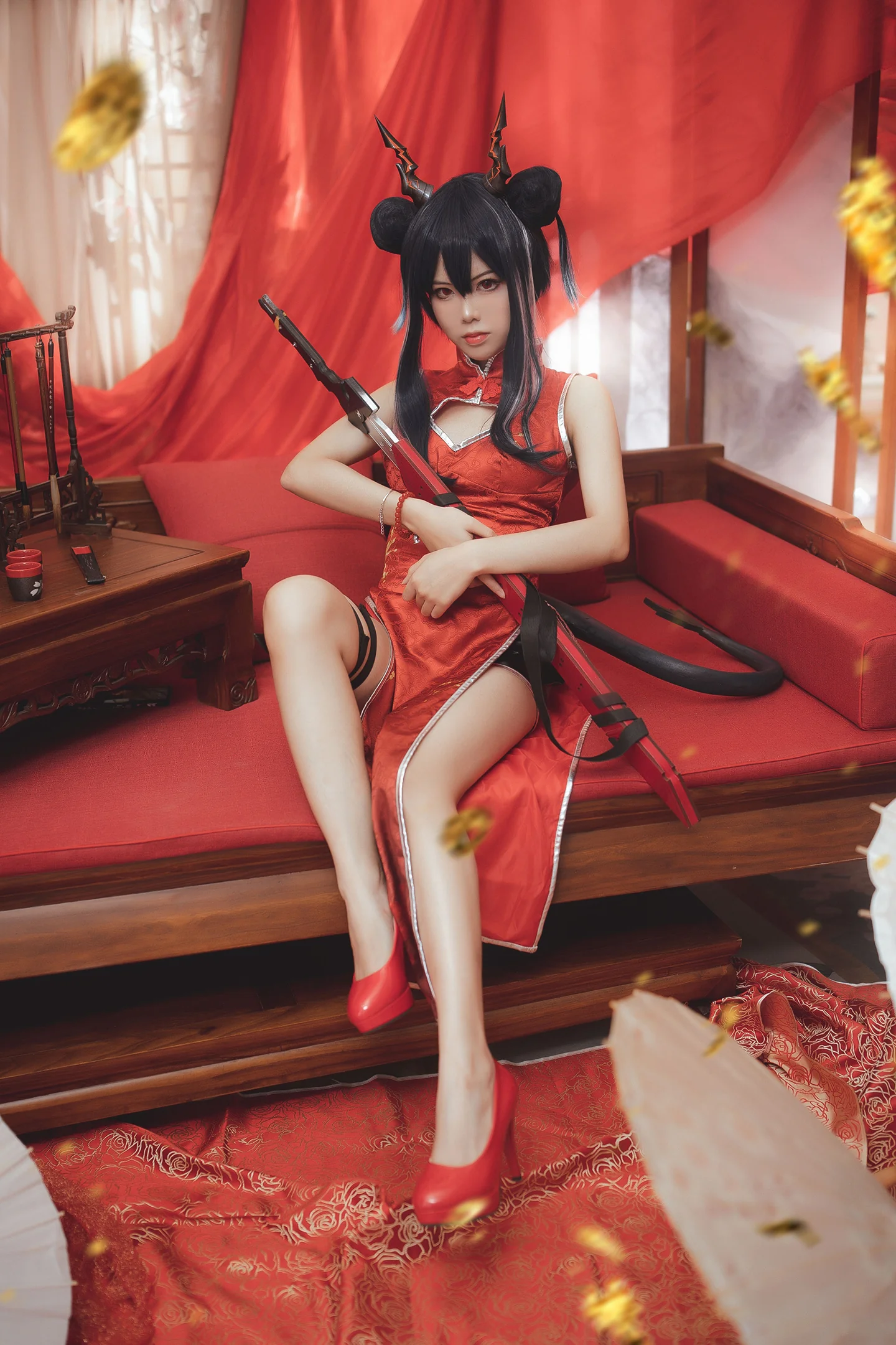 《明日方舟》岁红霞–陈COS写真