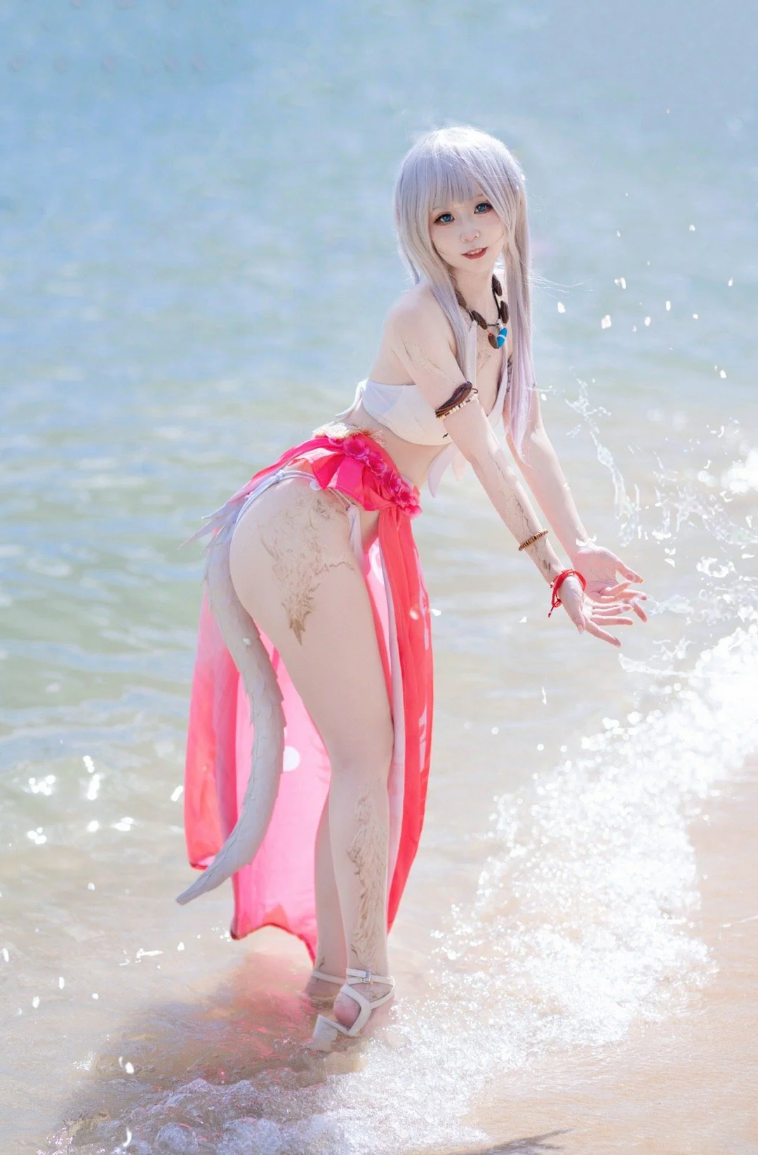 《最终幻想14 》龙娘COS写真