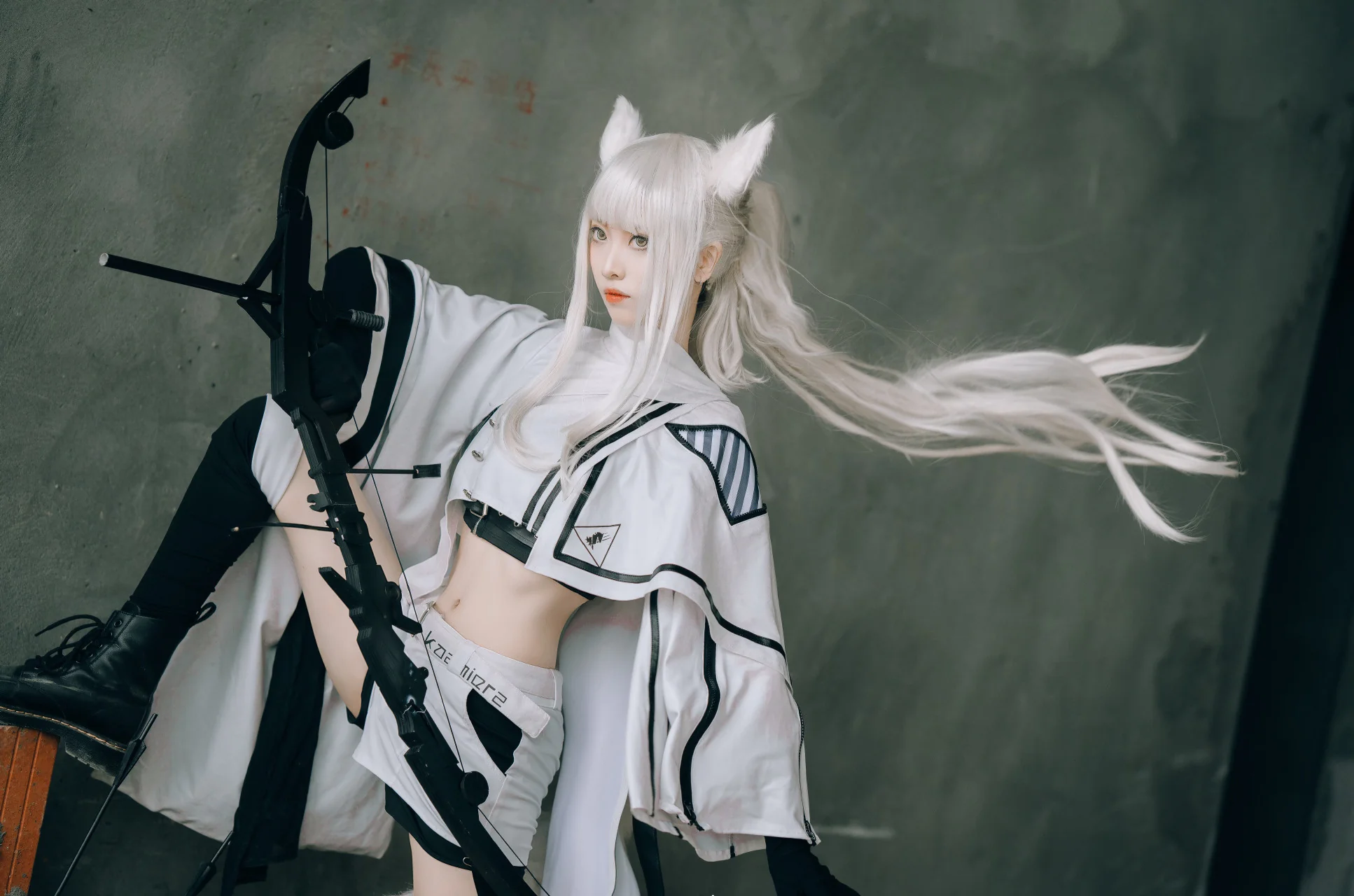 《明日方舟》白金COS写真