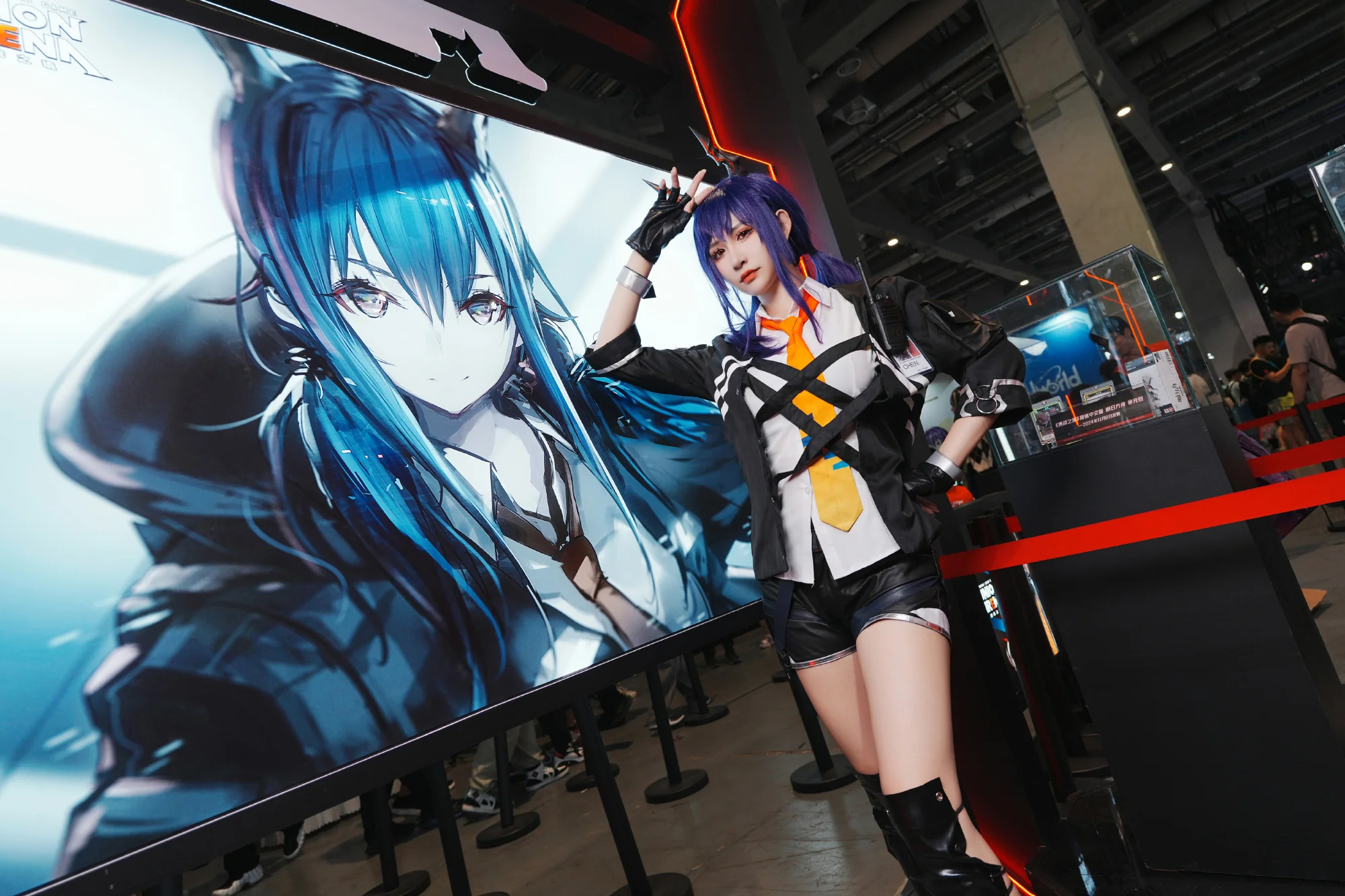 《明日方舟》携战之境 岁红霞COS写真