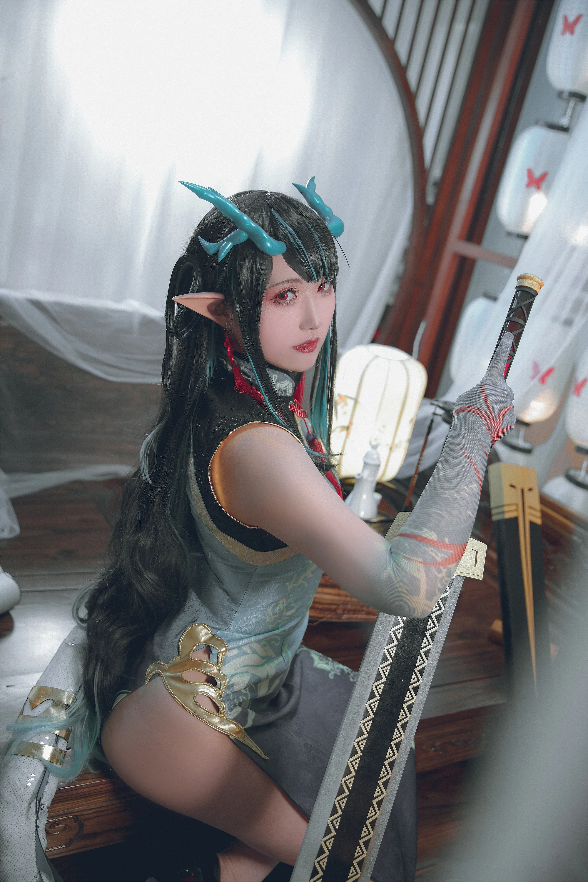《明日方舟》夕 • 染尘烟COS写真