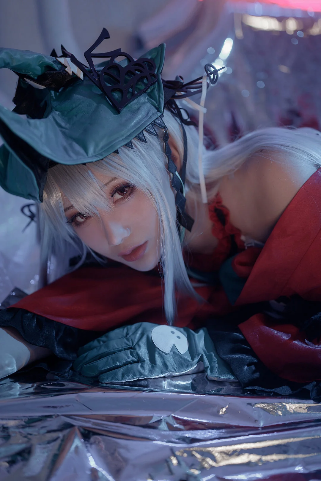 《明日方舟 》浊心斯卡蒂COS写真