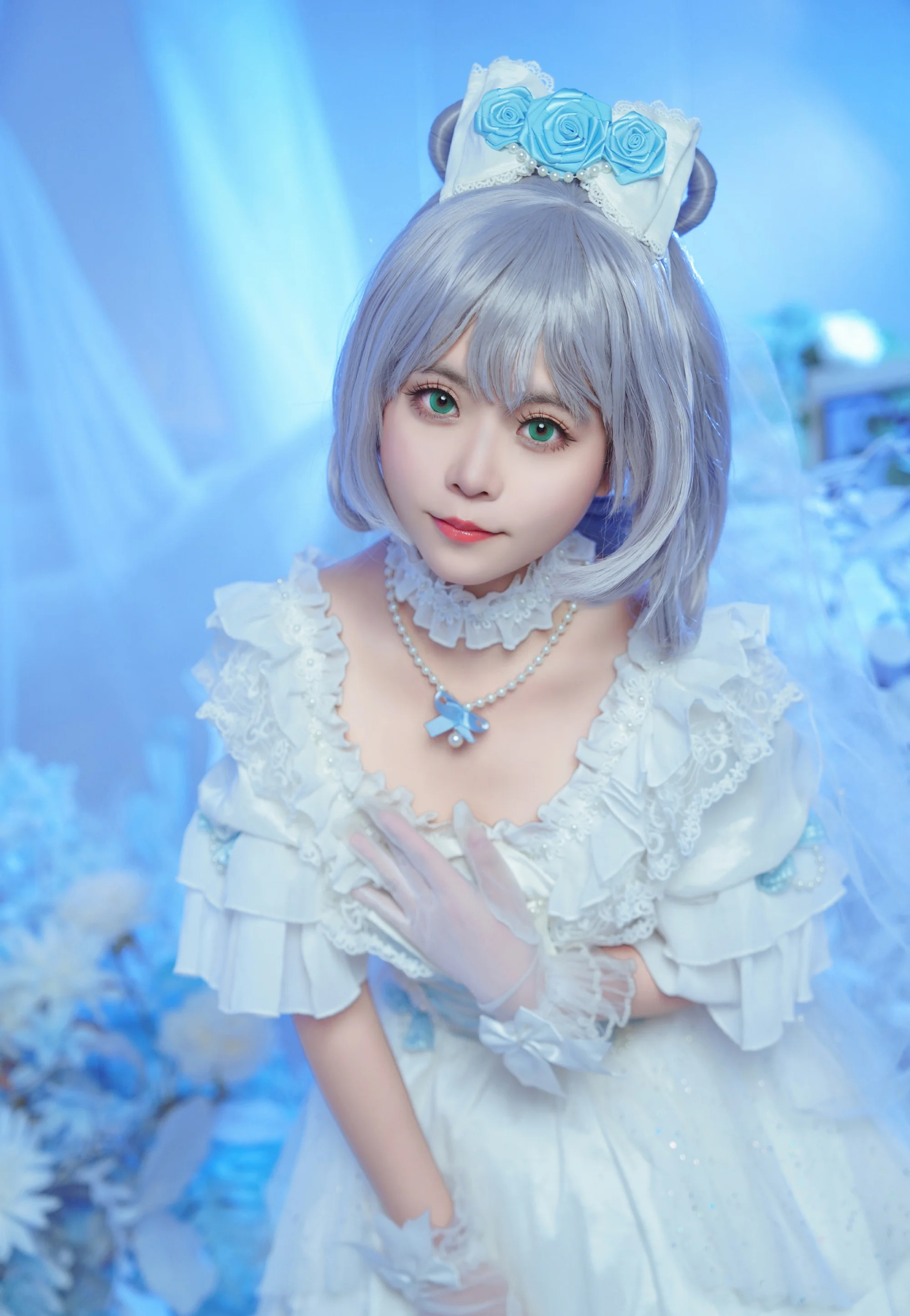 洛天依蔷薇花嫁COS写真