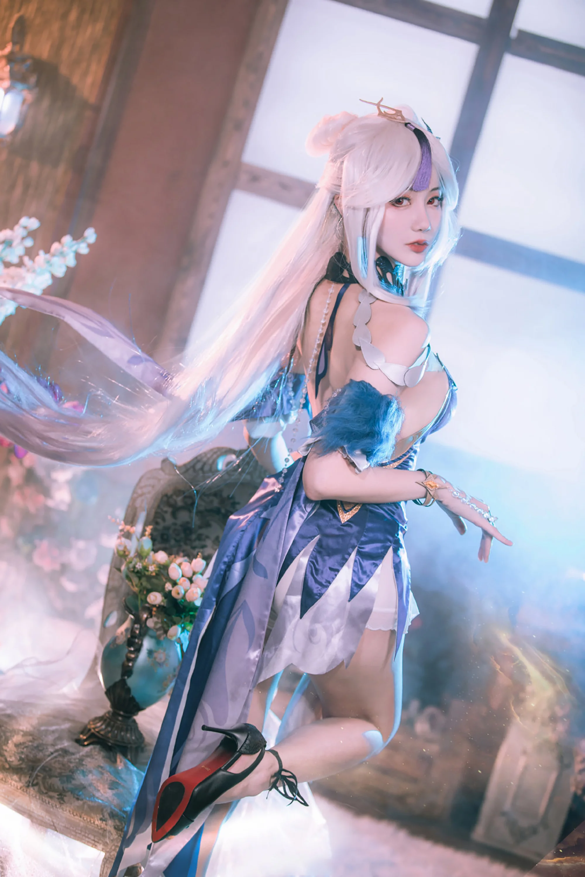 《原神》凝光沙中幽兰COS写真
