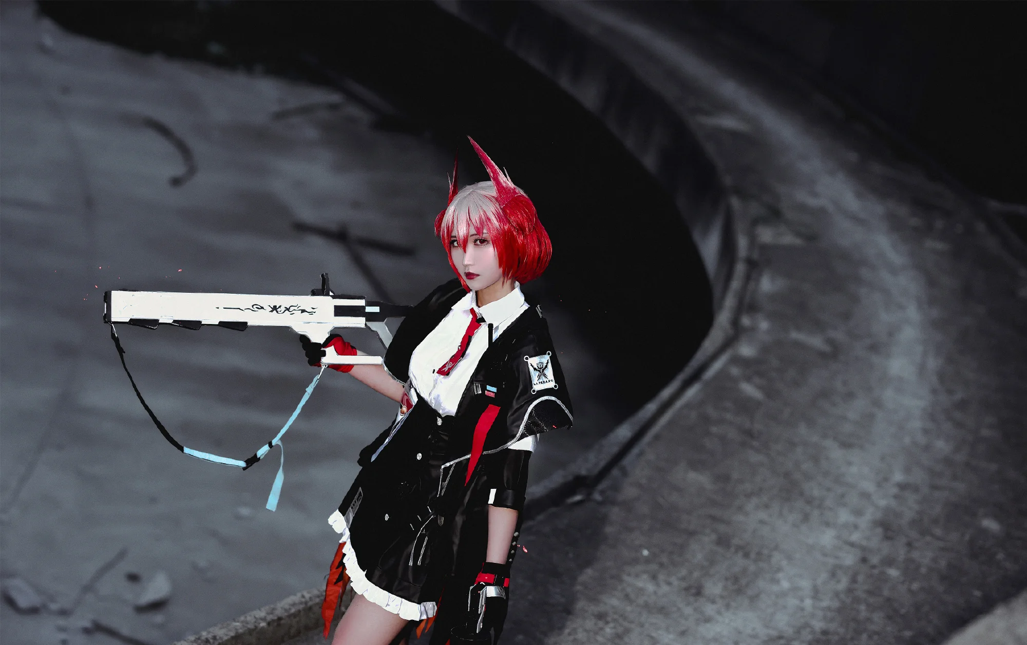 《明日方舟》菲亚梅塔COS写真