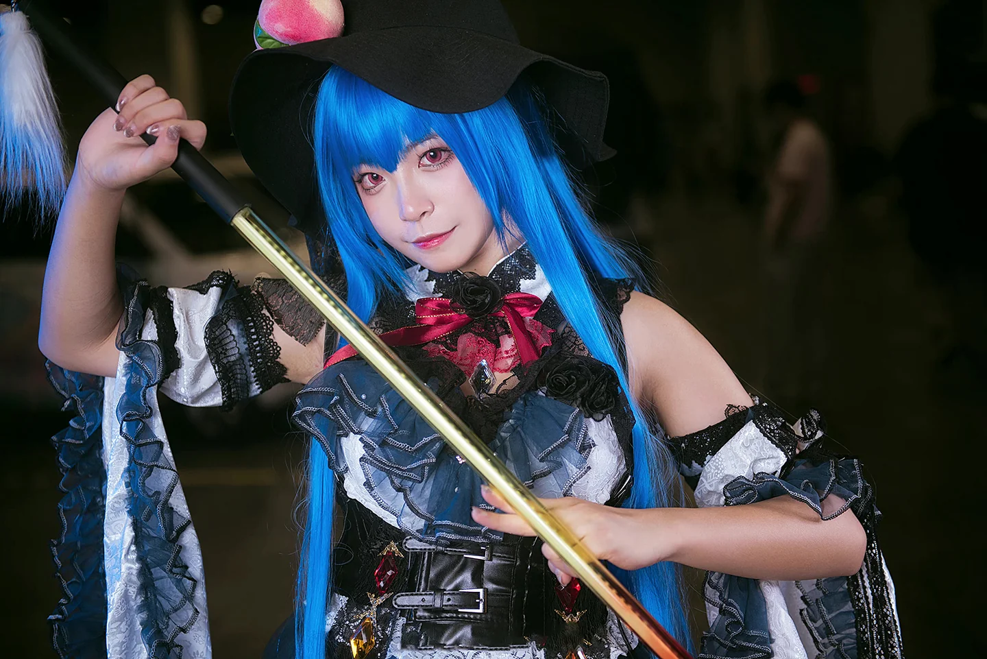 《东方Project》比那名居天子COS写真