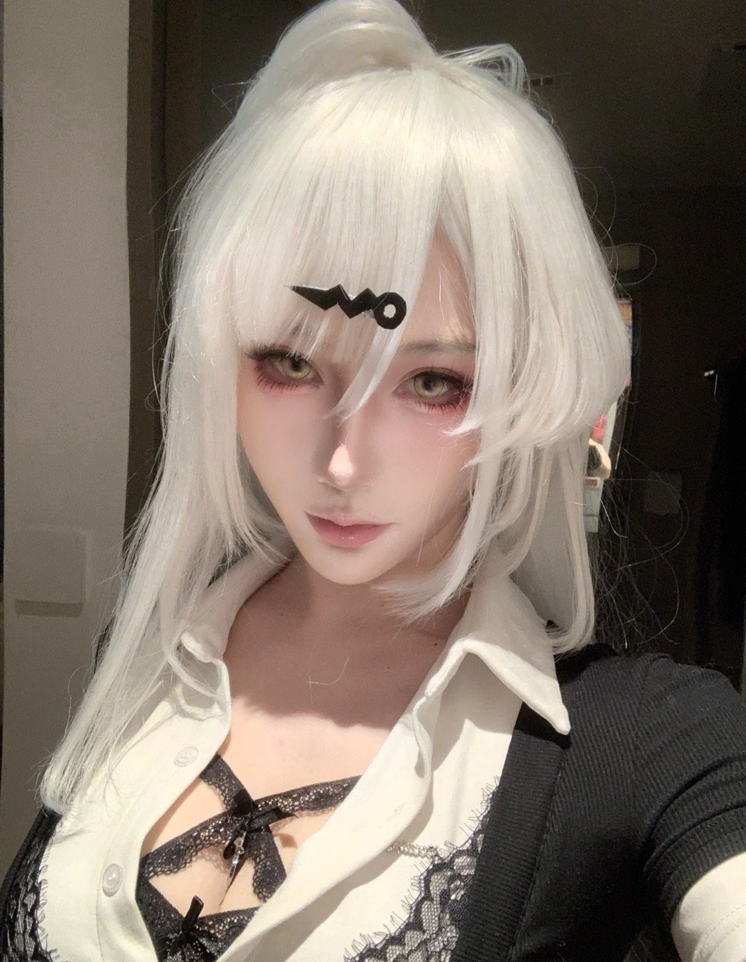 《绝区零》仪玄COS写真