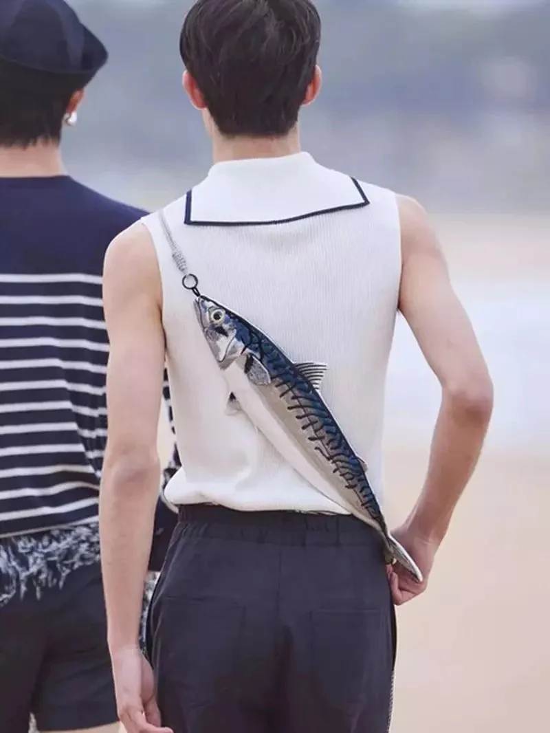 海洋系潮流小物《鯖魚肩背包》宛如剛釣魚回來整條街就屬你最趴｜高清图片集