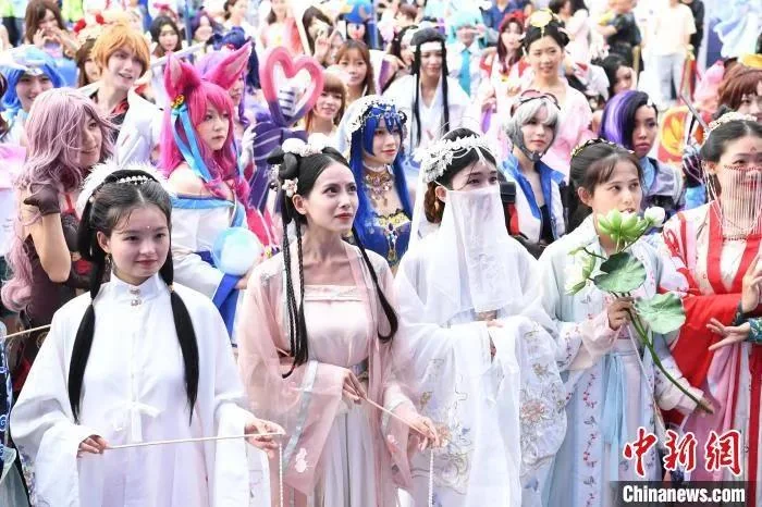 从狼人杀到网游竞技，青年亚文化如何“破圈”？｜高清图片集